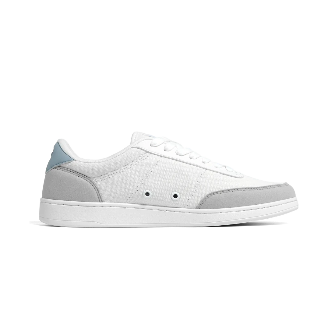 Volt Cloud dance sneaker, right side